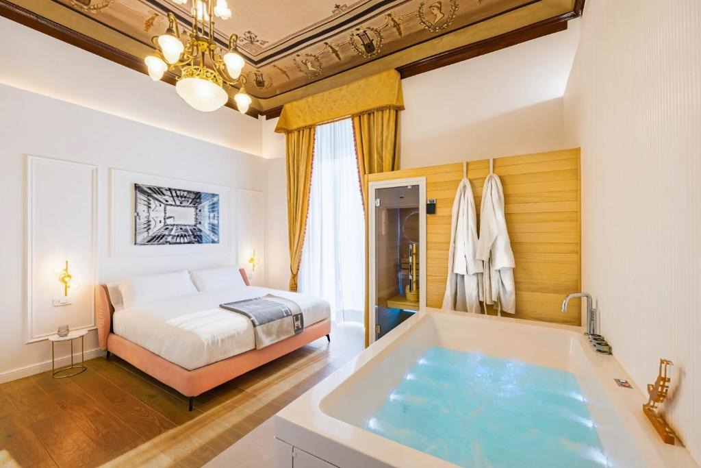 Quartieri Spagnoli Apartment | Themis Toledo - Private Spa Apartment
