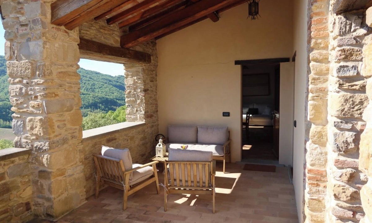 Citta di Castello Apartment | Torre Apartment - Spacious medieval living at Torre della Soara