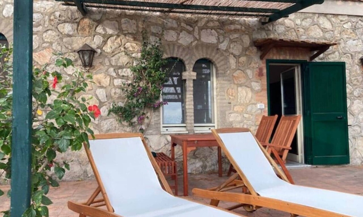 Gaeta Apartment | Torre Bianca - Casa "Ibiscus"