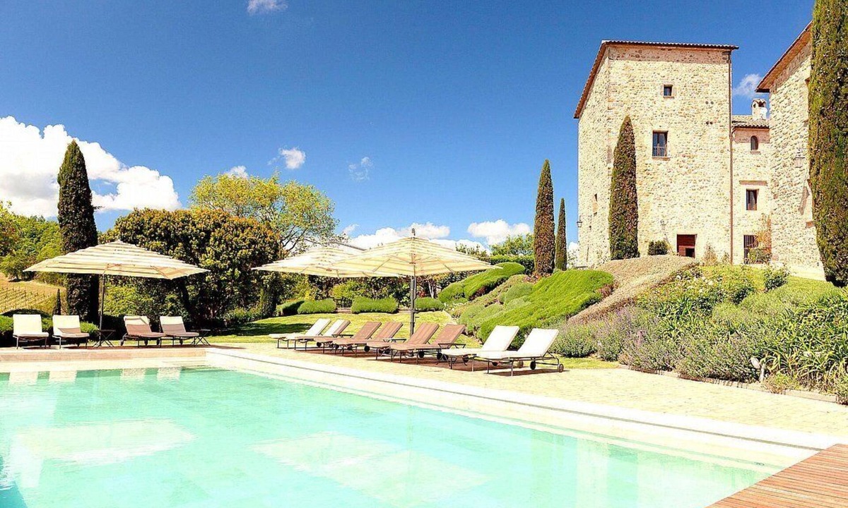 Allerona Villa | Torre Valma: A characteristic and welcoming three-story villa surrounded by the greenery, with Free WI-FI.