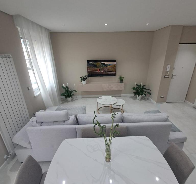Cuneo Apartment | Toska's home