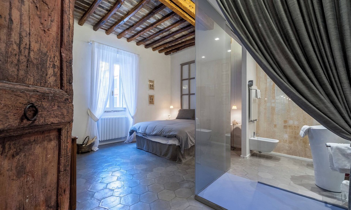 Trastevere Apartment | Trastevere Luxury Design for 6