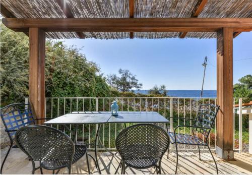 Pomonte Apartment | Trilocale Giglio - vista sul mare e sui tramonti