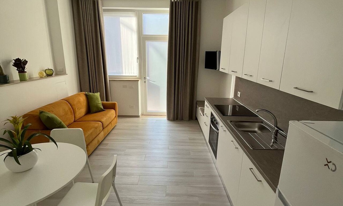 Paese Alto Apartment | Two-room apartment in the heart of San Benedetto—800 meters from the sea