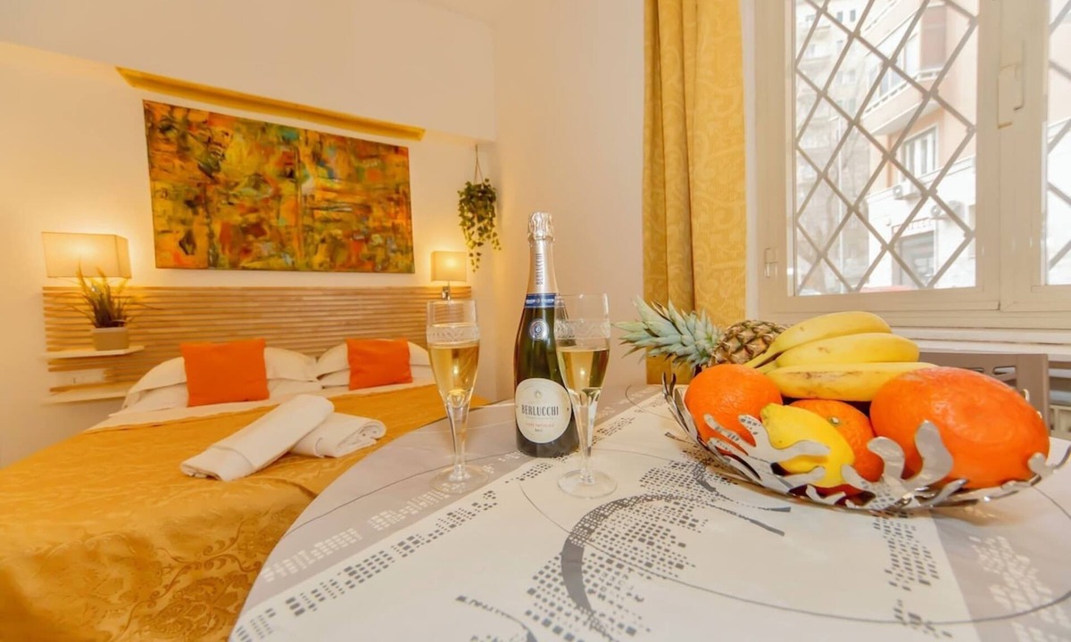 Universita Apartment | Two-room apartment 4pax - InternoUno - Via Campaldino