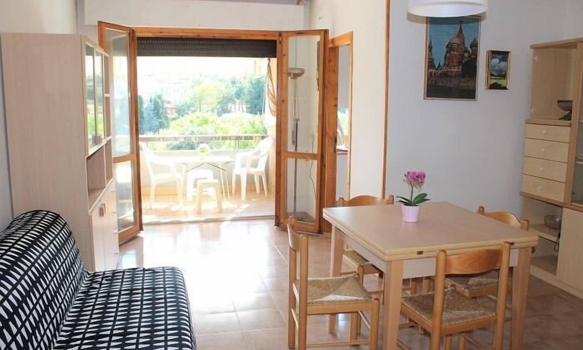 Sirolo Apartment | Two-room apartment Francesco in Sirolo, with garage and wifi