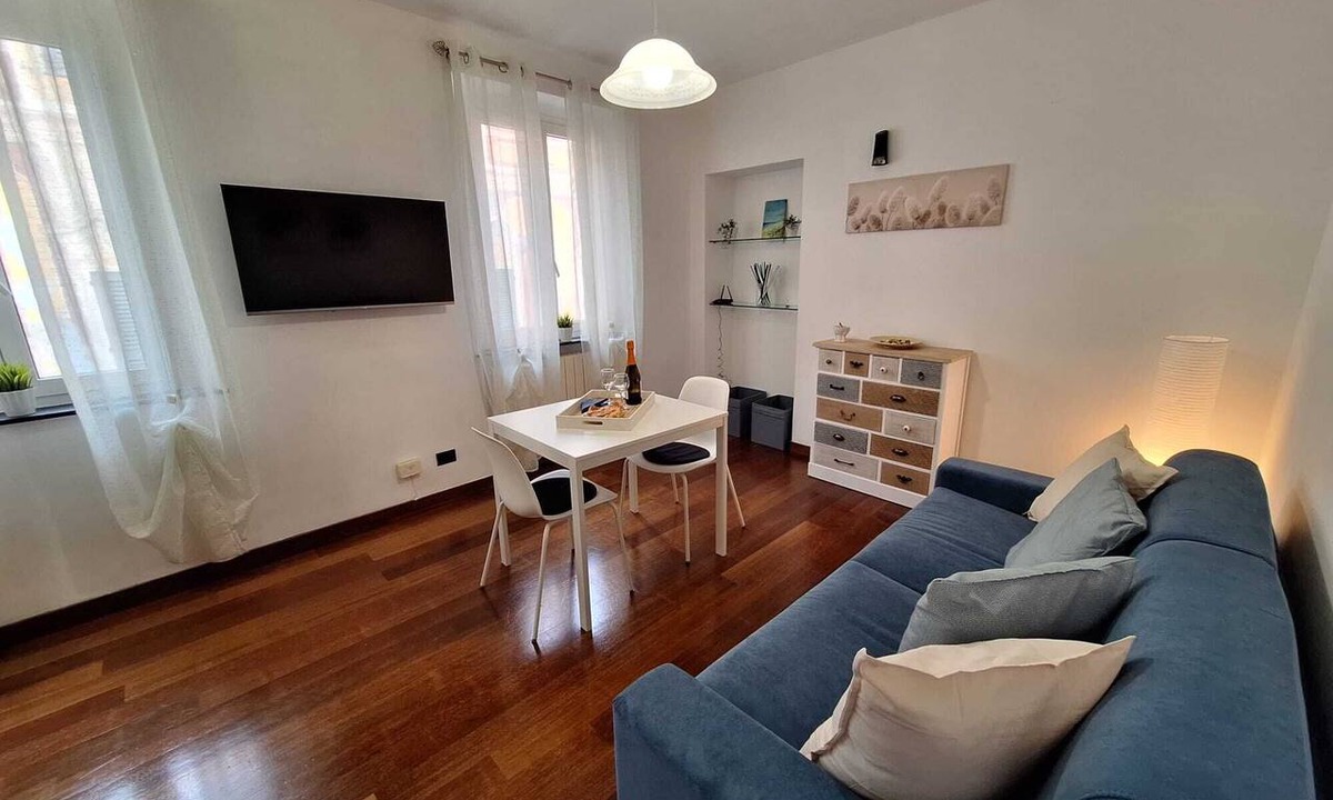 Sestri Ponente Apartment | TWO-ROOM APARTMENT "LA DOLCEVITA" IN GENOA, SESTRI PONENTE