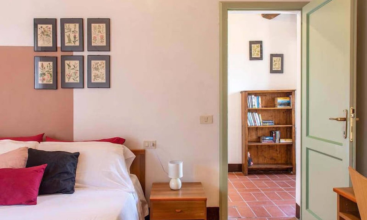 Castiglione del Lago Apartment | Umbria holiday home