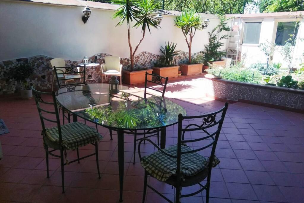 Chiaia House | Un Giardino in Città
