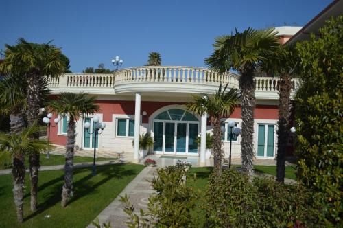 Corato Hotel | Unico Serrone Palace