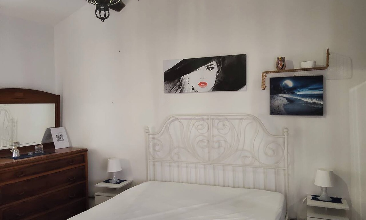 Potenza Picena House | Vacation home Il Buchetto in Potenza Picena. Relaxation in Centre (Wi-Fi + AC)