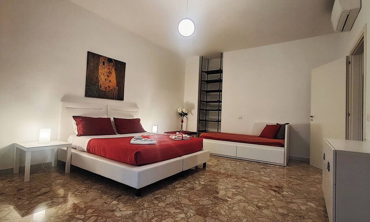 Matera Apartment | Vacation home Klimt "Sweet Impressions" a 5 min walk from the Sassi