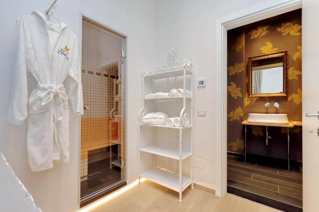 Vatican Apartment | Vatican Family Romantic Junior Suite