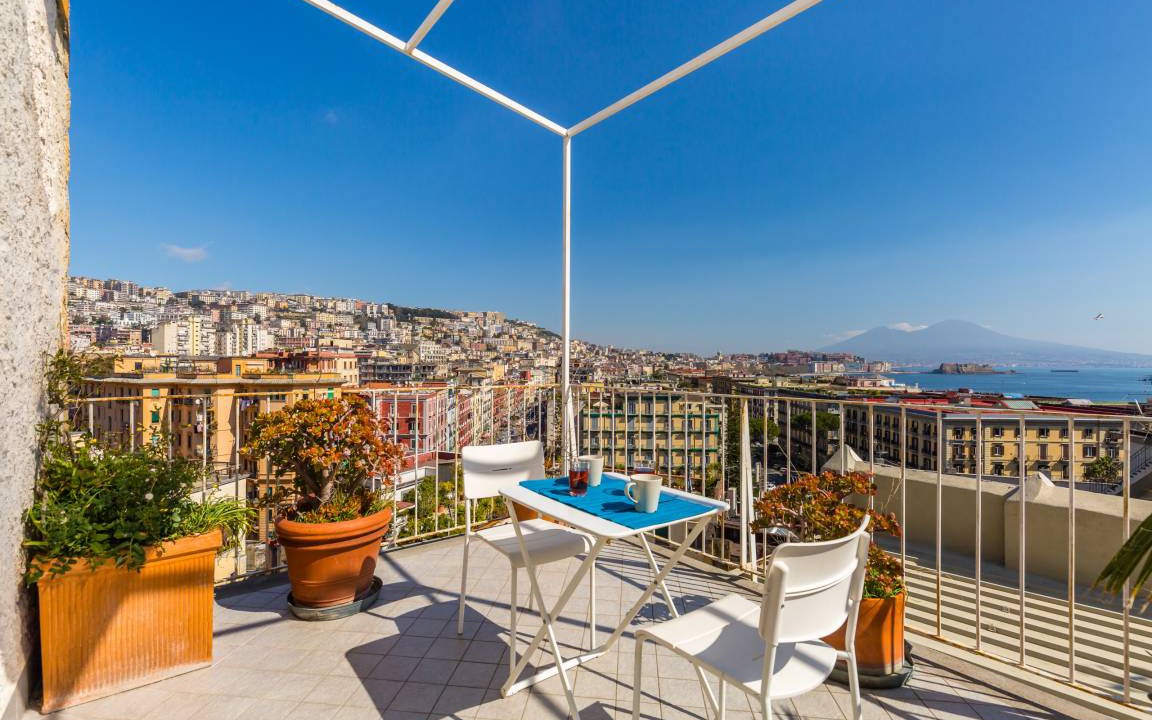 Mergellina Apartment | Vesuvio Apartment with Sea view