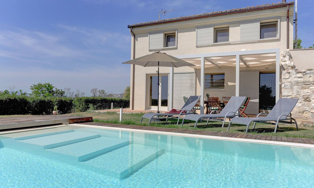 Sirolo Apartment | Vigneto di Montefreddo - Two Bedroom S - Level