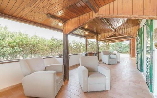 Santa Liberata Villa | Villa Cambretta con giardino, posto auto e a due passi dal mare