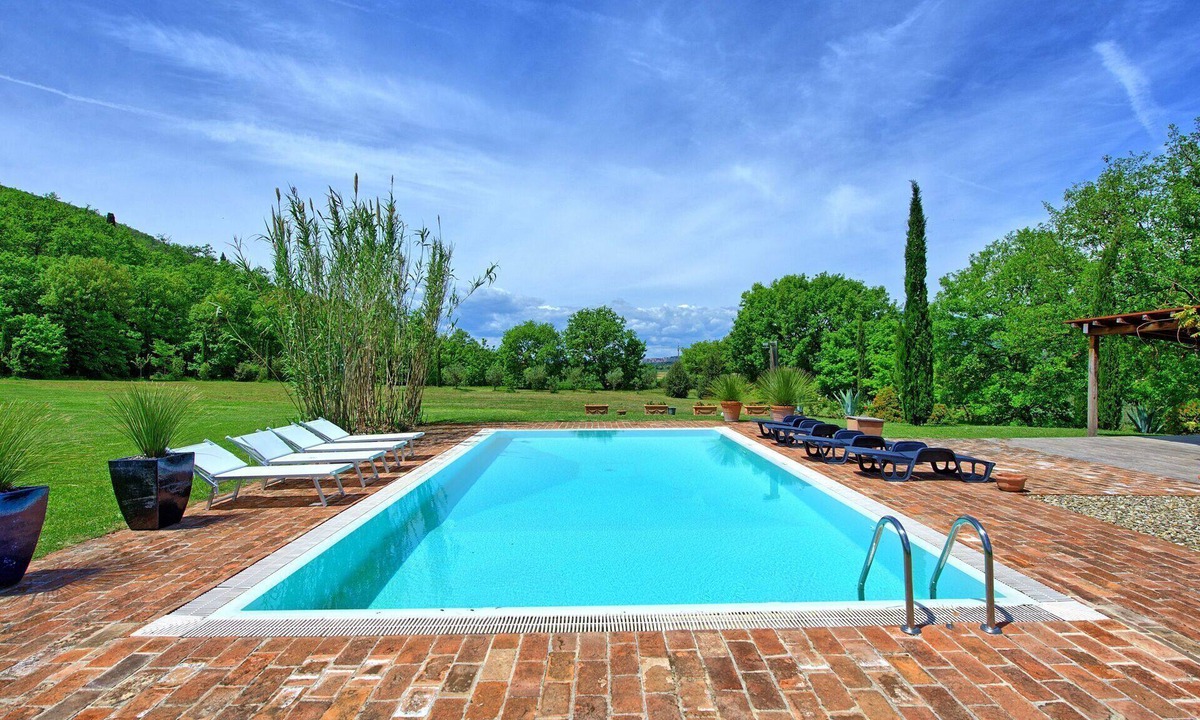 Cortona Villa | Villa Edo - Villa Rental with swimming pool near Cortona, Tuscany.