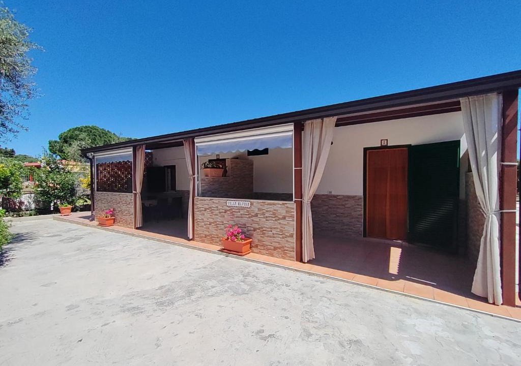 Defensola Apartment | Villa Elvira