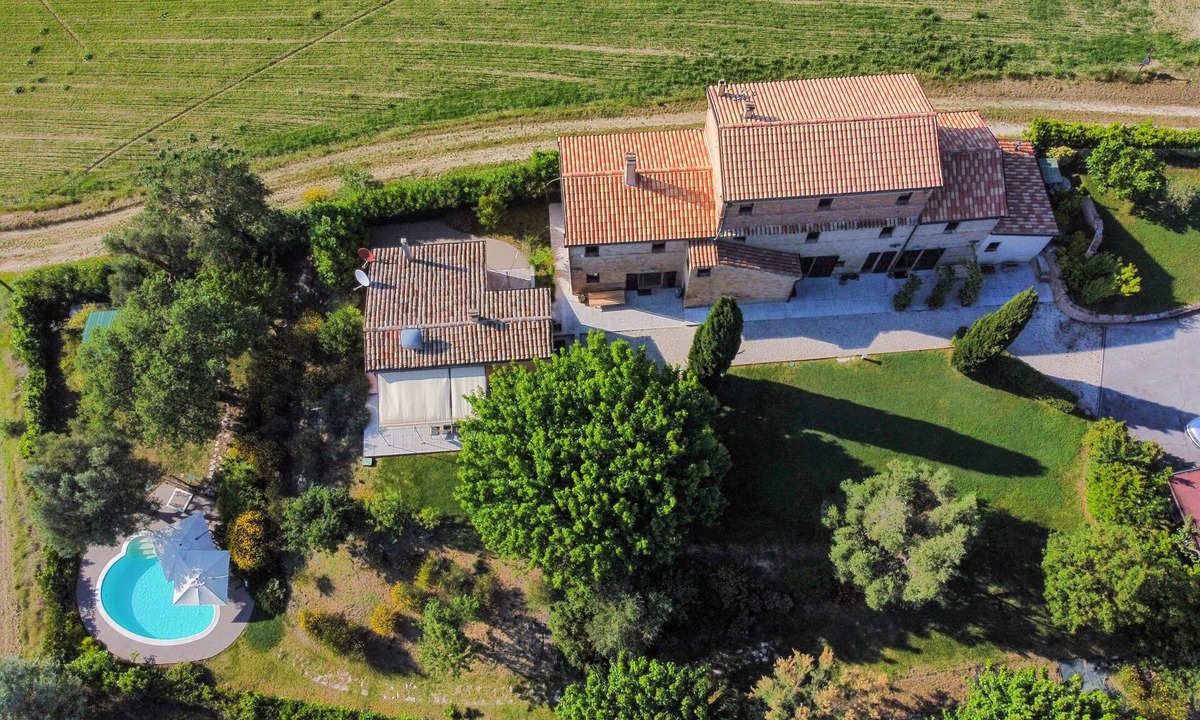 Ostra Villa | Villa 'Gelso' with Private Pool, Wi-Fi and Air Conditioning