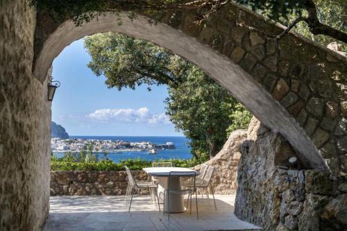 Forio Villa | Villa Grotta Leone