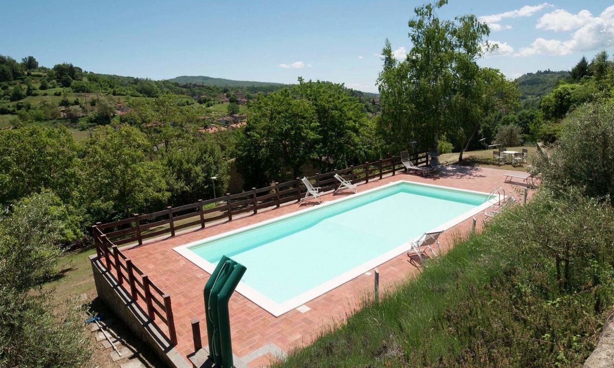 Stia Villa | Villa in Casentino with Pool & Castle Views