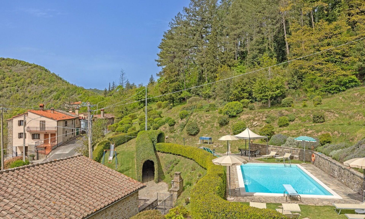 Portole Villa | Villa in Tornia with 5 bedrooms sleeps 10