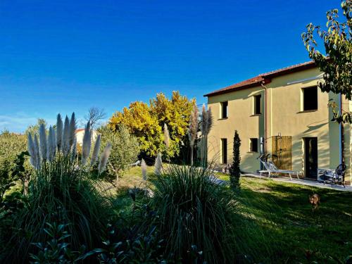 Belvedere Ostrense Bed & Breakfast | Villa Julieta-casolare di campagna recentemente ristrutturato