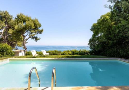 Palombina Nuova Villa | Villa Krizia - Ancona, meravigliosa villa con piscina vista mare