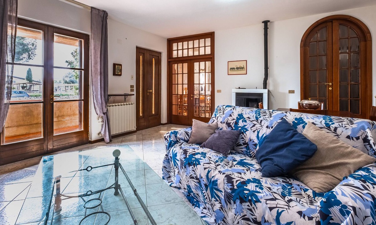 Manciano Villa | Villa Maremma Toscana with Garden, Covered Terrace & Wi-Fi