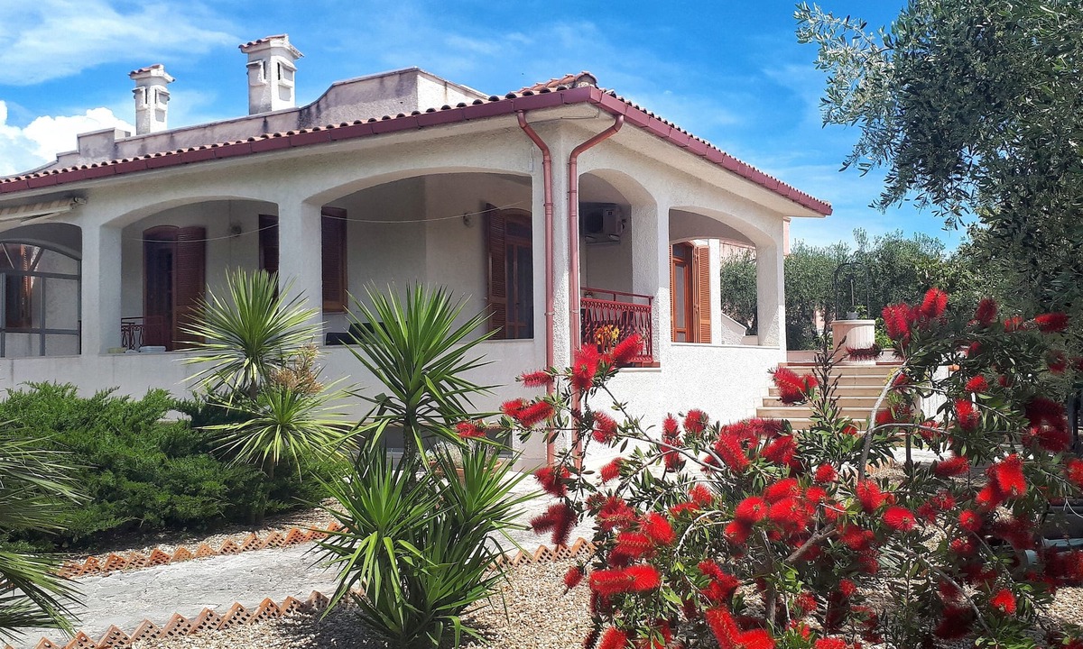 Monte Sant'Angelo Villa | Villa Mariangela, Panorama on the Gargano
