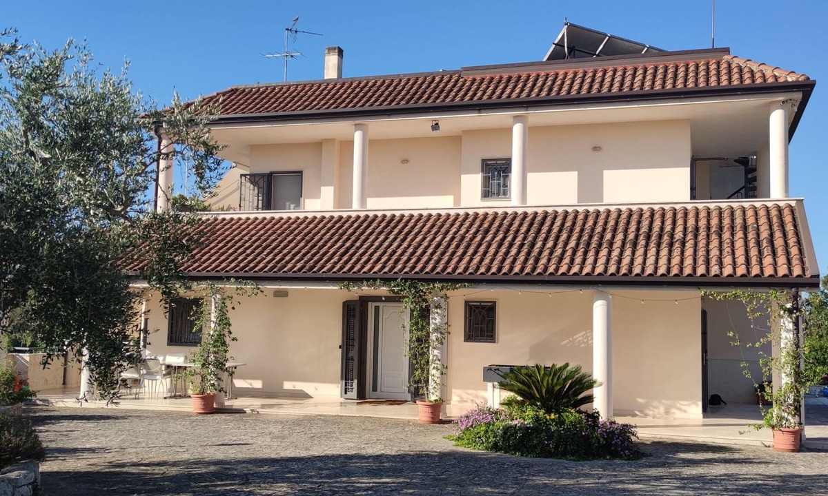 Noci Apartment | Villa Murgese, apartment with pool, Noci, near Alberobello