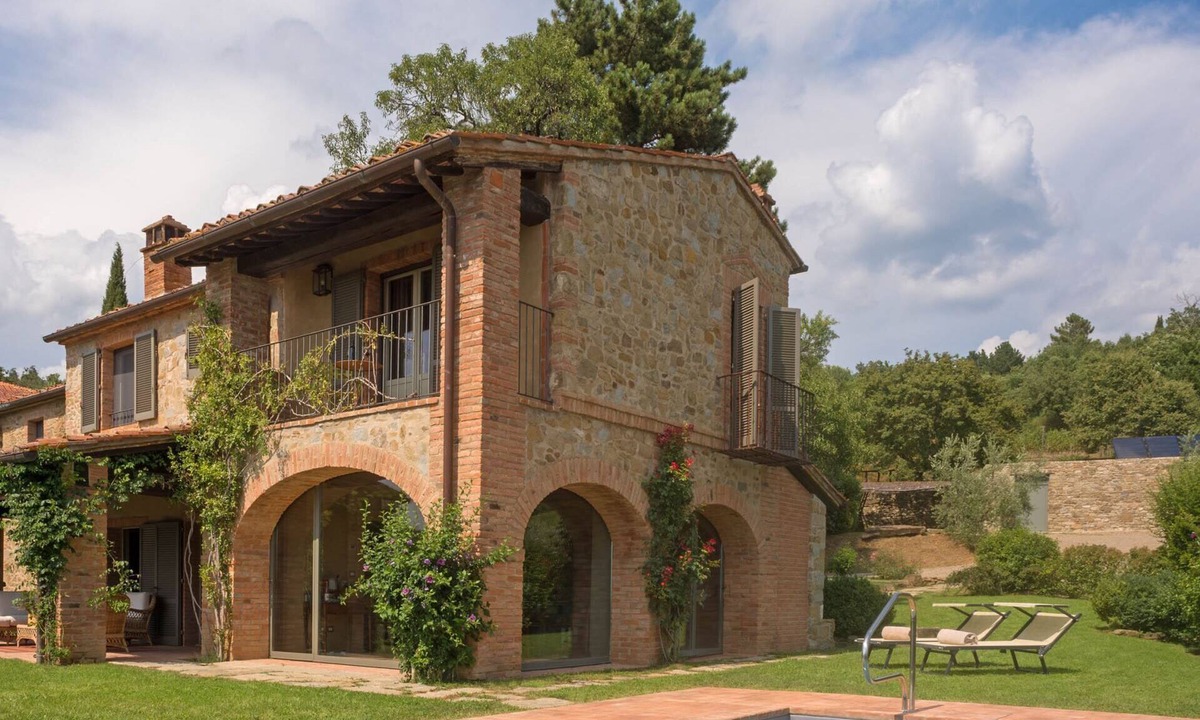 Arezzo Villa | Villa Nocciola: a peaceful corner in Tuscany