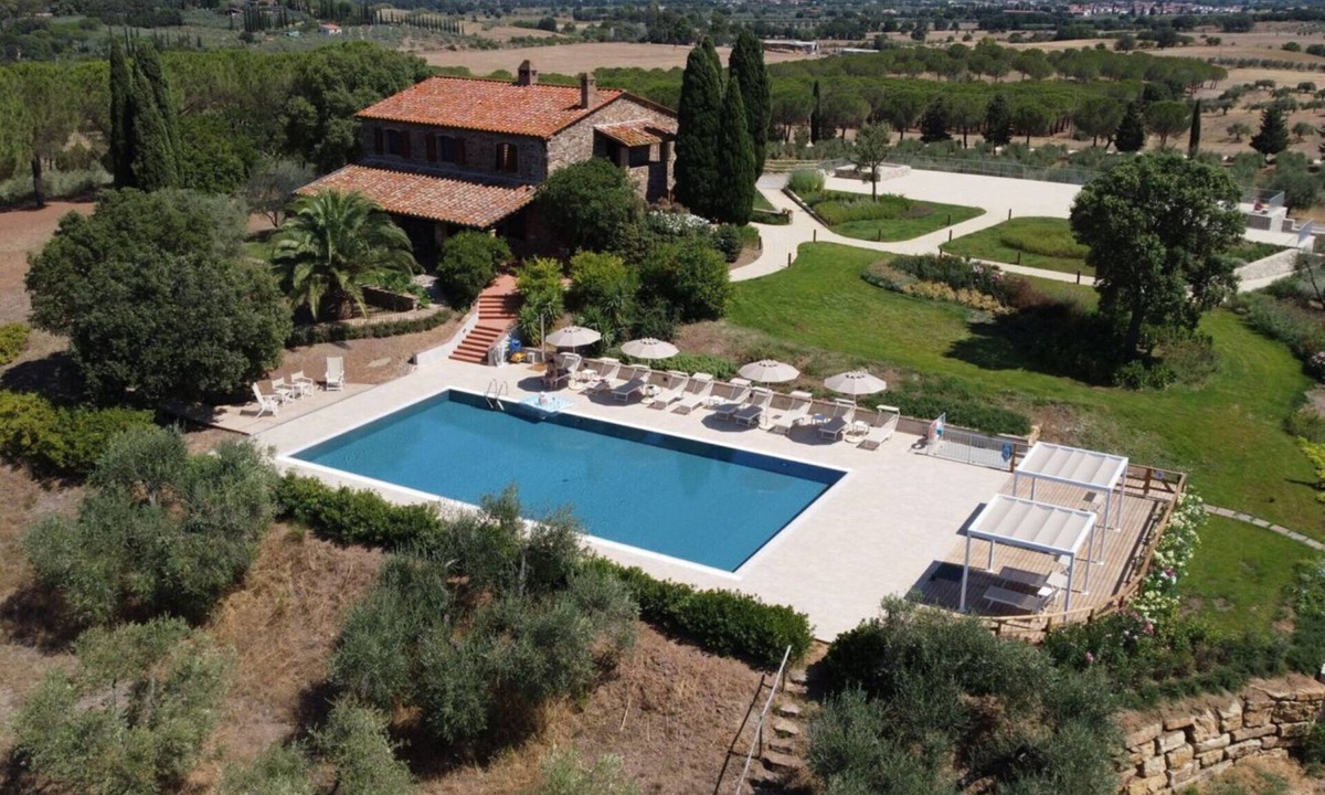 Scarlino Villa | Villa Pierotta by MMega