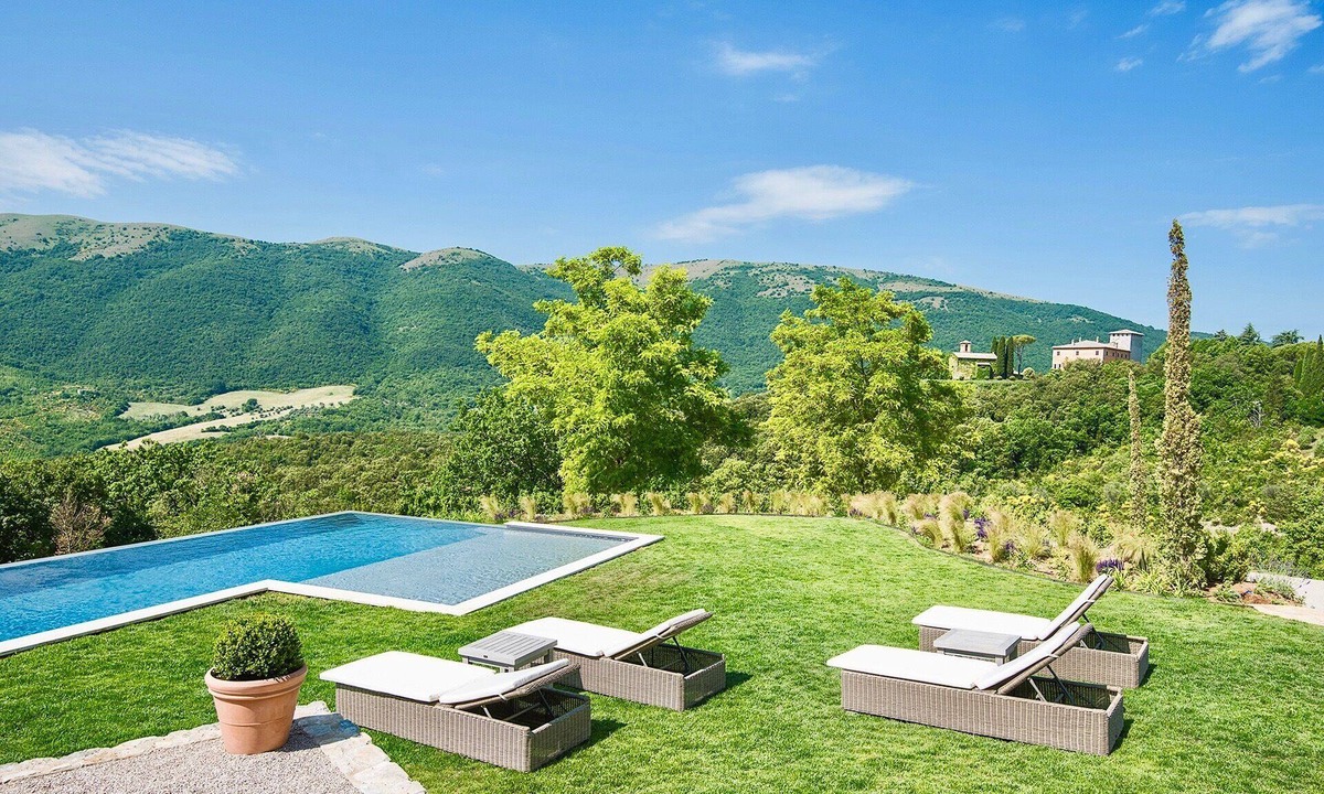 Umbertide Villa | VILLA REGINA - Four Bedroom Villa, Sleeps 8