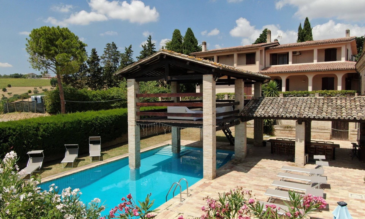 Montegranaro Villa | Villa Rio Maggio, 4 rooms, 12 people, private pool, a few km from the sea