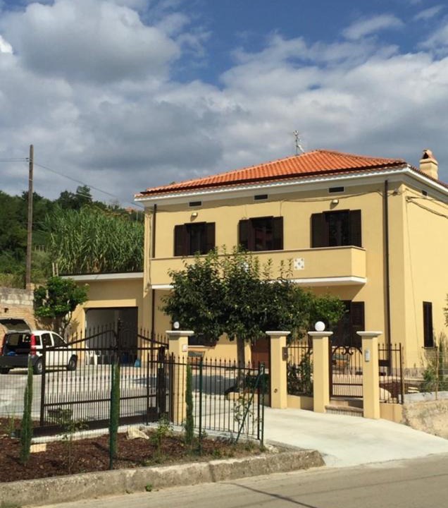 Tollo House | Villa Rosaria