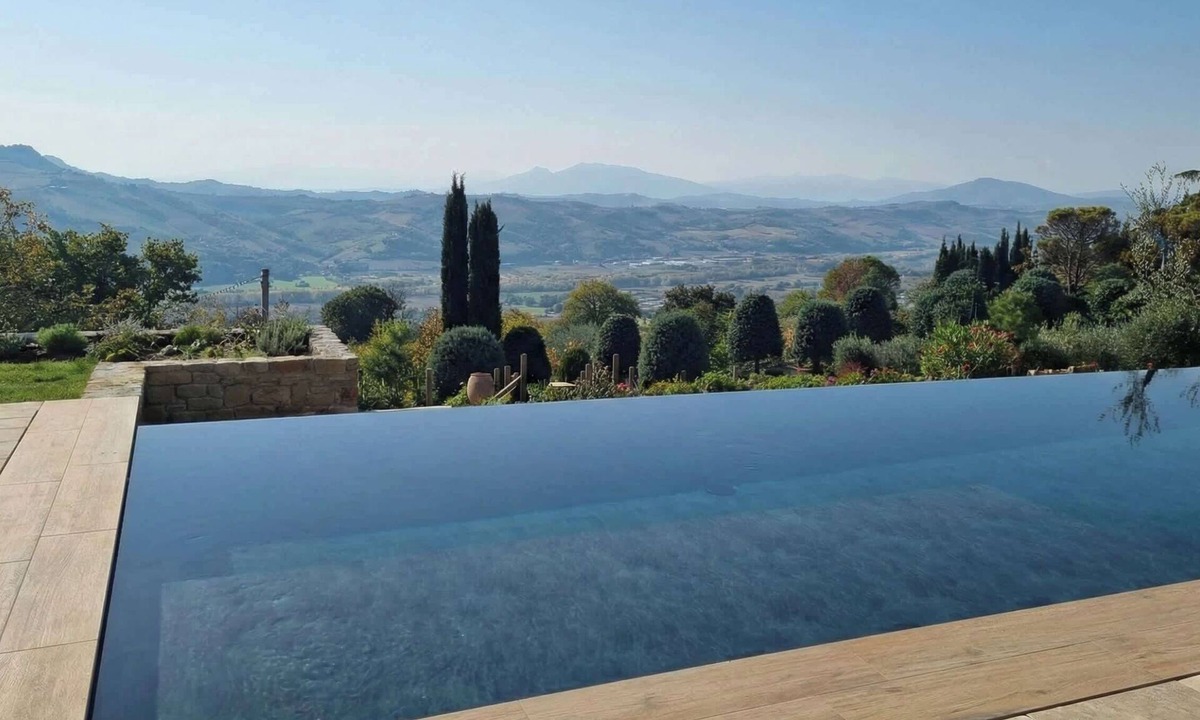 Moresco Villa | Villa Santa Maria dell'Olmo