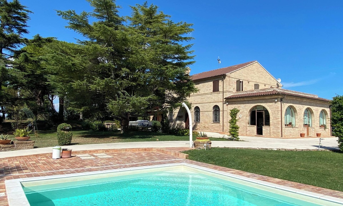 Potenza Picena Villa | Villa Tergi - A Paradise in Every Season with a View of the Sea