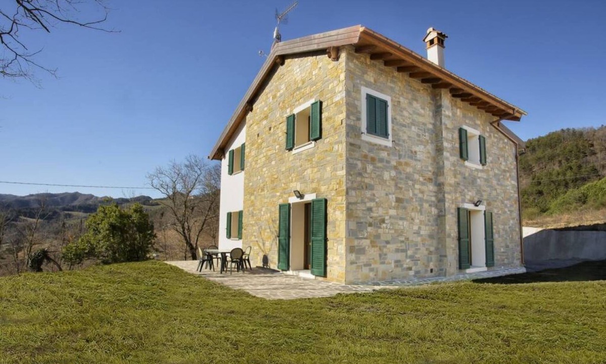 Tredozio Villa | Villa Viktoria & Andras: Perfect for 20 people!