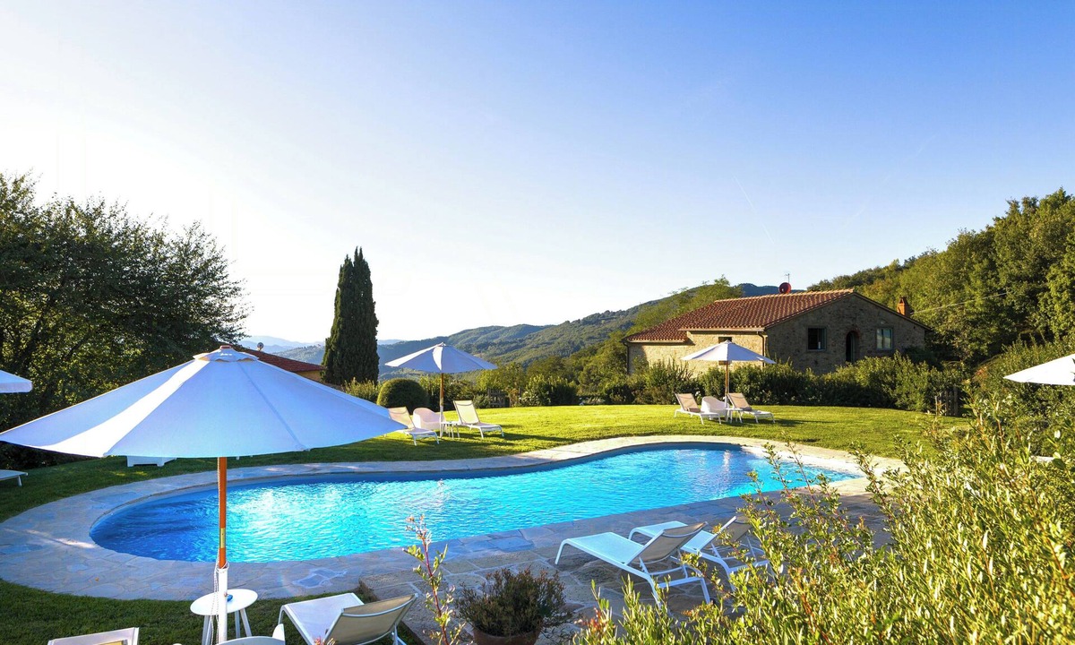 Londa House | Villa with pool in the heart of Chianti Rufina