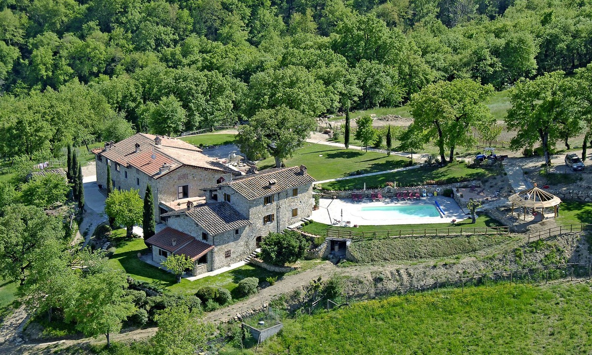 Porrena Villa | Villa With Private Heated Pool And Panoramic View Of Poppi Castle