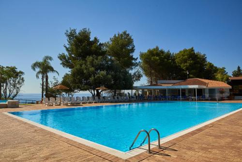 Isola di Capo Rizzuto Hotel | Villaggio L'Oasi