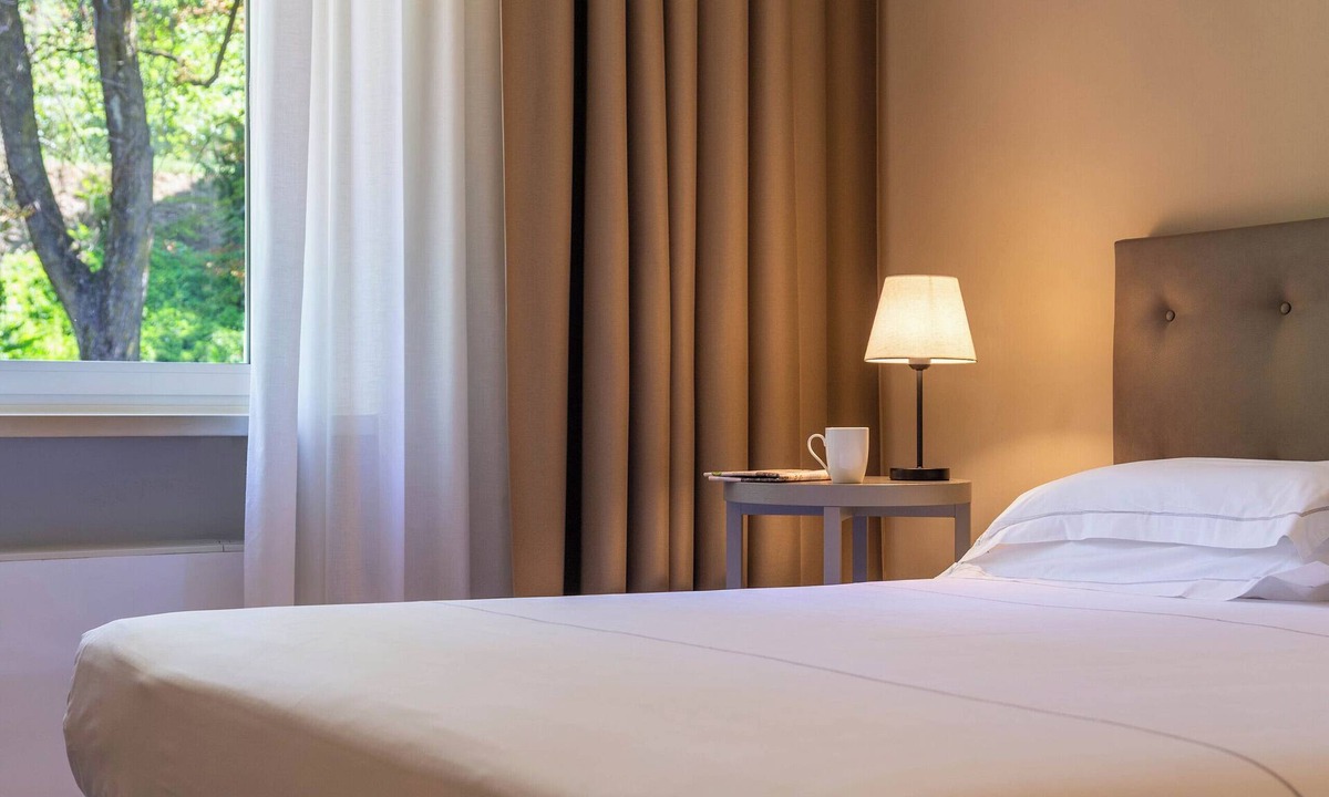 Serralunga d'Alba Hotel | Villaggio Narrante - Foresteria Delle Vigne