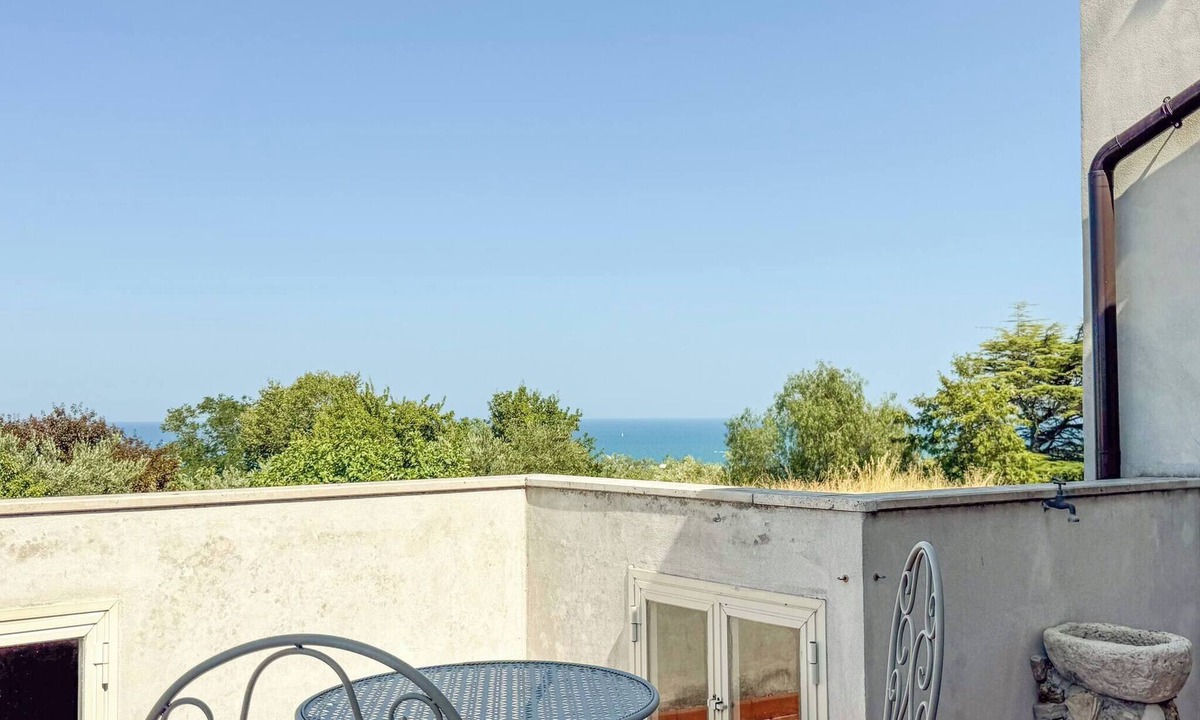 Ortona Villa | Villetta Bouganville - Vista mare in pieno centro