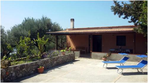 Camerota House | Villetta Fenosa