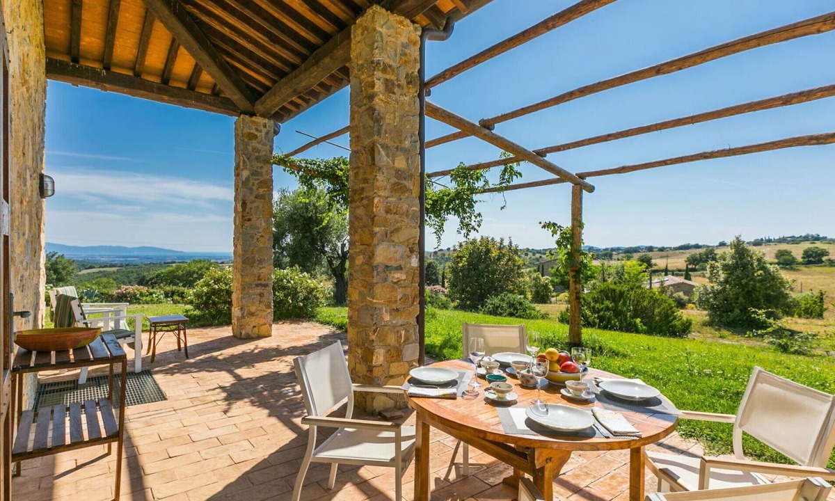 Magliano in Toscana House | Wonderful villa for 4 people with WIFI, patio and pets allowed