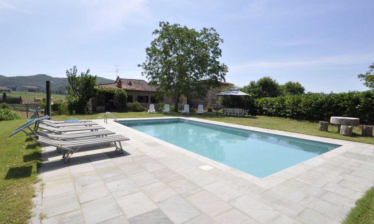 Bucine Villa | Wonderful private villa for 9 people with WIFI, private pool, TV and pets allowed