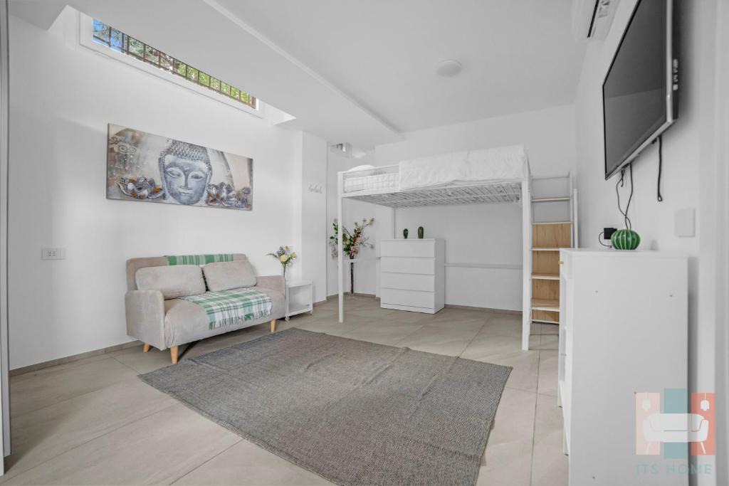 Forze Armate - Sella Nuova Apartment | ZU12 Bright & Spacious apartment in Milan - Your Perfect Stay