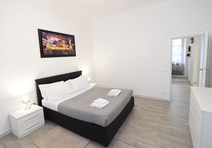 2 bedroom(s) House near Roma