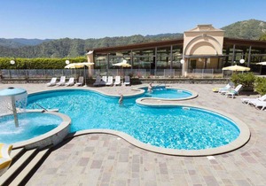 50 m² Resort ∙ 2 bedrooms ∙ 4 guests